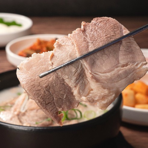 5분 만에 완성하는 깊고 진한 국내산 돼지국밥 밀키트