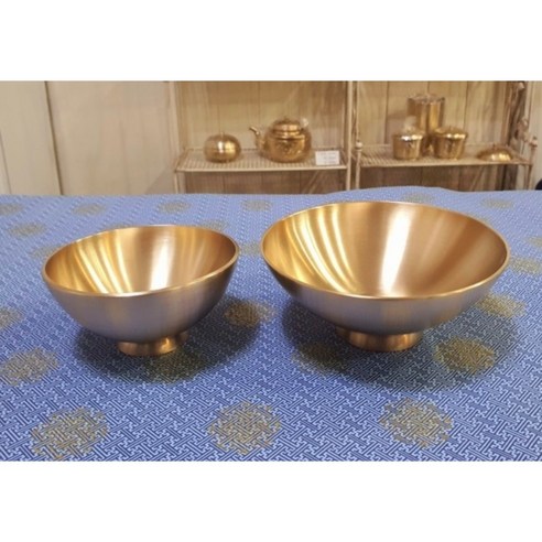 장인의 혼이 담긴 명품 방짜유기, 이봉주 말차 그릇과 나눔잔