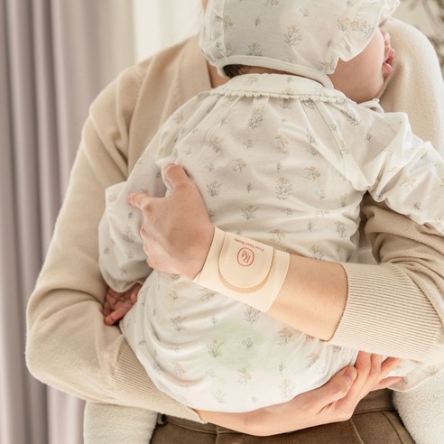 육아 필수템, 레스티맘 손목보호대로 소중한 손목 건강 지키세요!