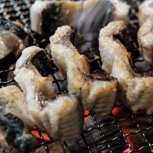 통영 손질 바다장어 자연산 장어 특급 명품, 신선한 맛을 경험하다