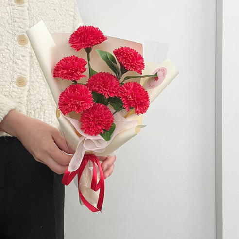 특별한 날을 위한 향긋하고 화려한 베리어스 어버이날 카네이션 비누꽃다발