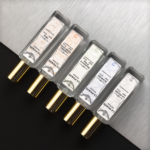 다양한 향기로 특별한 순간을 만들어보세요