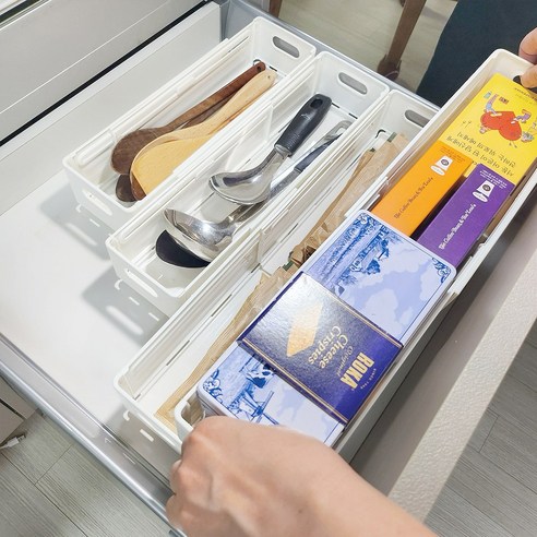 니즈퀸 팬트리 수납 정리함으로 주방을 예술로 승화시키세요.