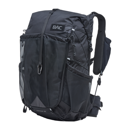 트레킹, 하이킹, 백패킹 모험을 위한 완벽한 다기능성, 편리함, 내구성을 갖춘 블랙야크 트래커30 등산배낭