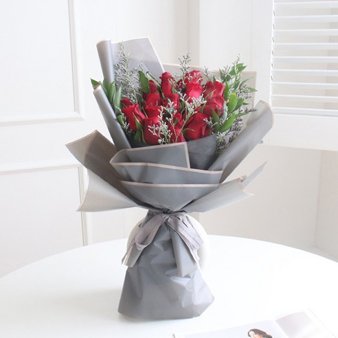 소중한 이에게 전하는 품격 있는 사랑의 꽃다발