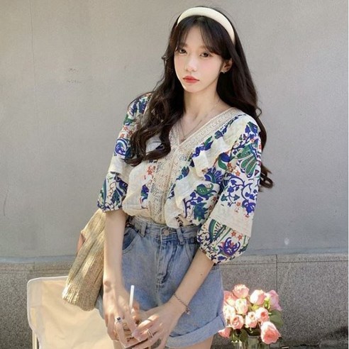 써스데이아일랜드블라우스 바이미니 레이스프릴 패턴 엔소니블라우스 Best Top3