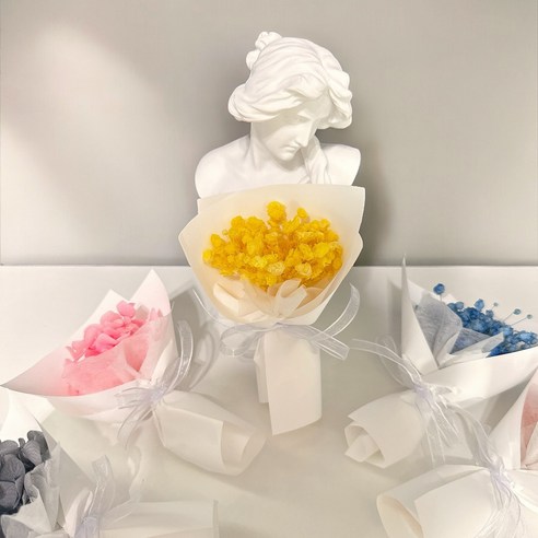 프리저브드와 비누 꽃으로 지속적인 아름다움과 우아함 제공