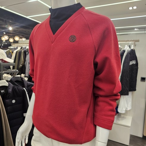 세련된 디자인과 기능성을 갖춘 골프웨어