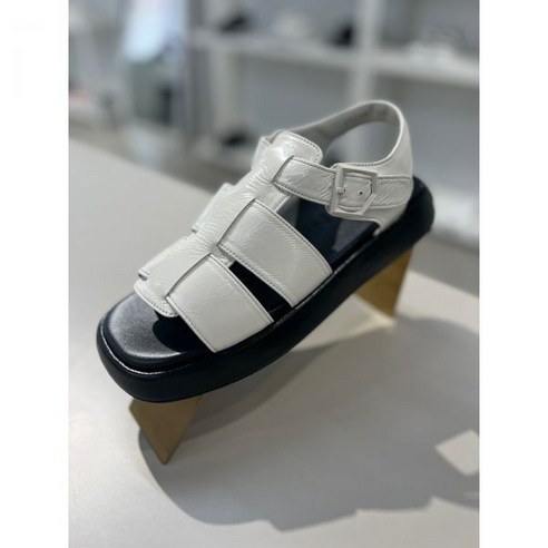 슈콤마보니 미스티 샌들 (화이트) DW2AM23007WHT