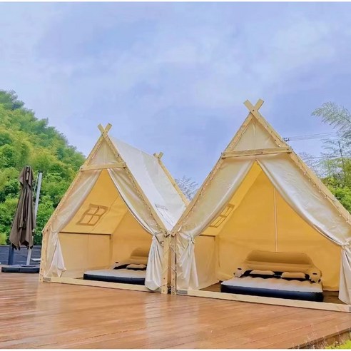 야외 생활의 시대를 초월한 안식처: 원목 오두막 야외 카페 텐트