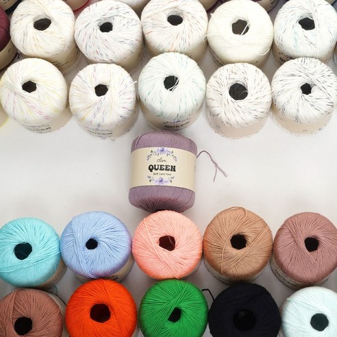 부드럽고 가벼운 슬림퀸 의류실로 다양한 뜨개질 프로젝트에 활력을 불어넣으세요.