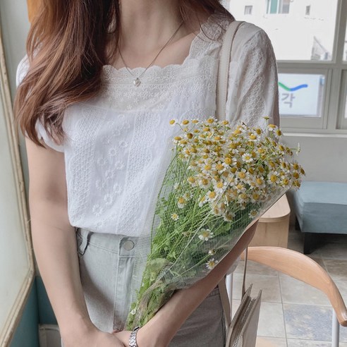 주디앤 여성 리분스 미니멀 펀칭 레이스 반팔 블라우스 흰색블라우스 주디앤 여성 리분스 미니멀 펀칭 레이스 반팔 블라우스 흰색블라우스