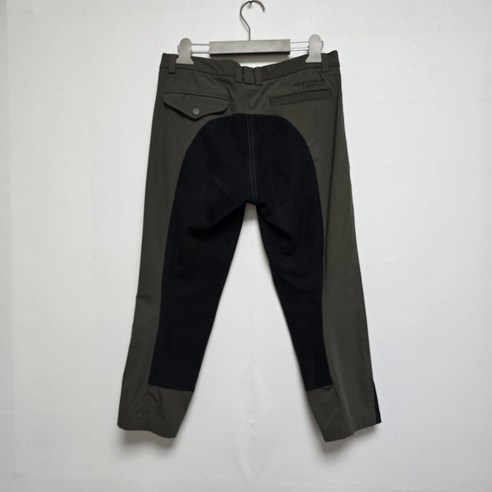 시간을 초월하는 빈티지, 당신의 스타일을 완성하다.