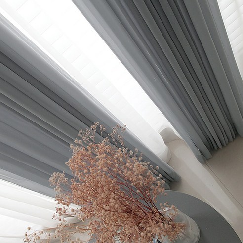 나비처럼 살랑이는 쉬폰 속커튼으로 햇살 가득한 나만의 공간을 완성하세요!