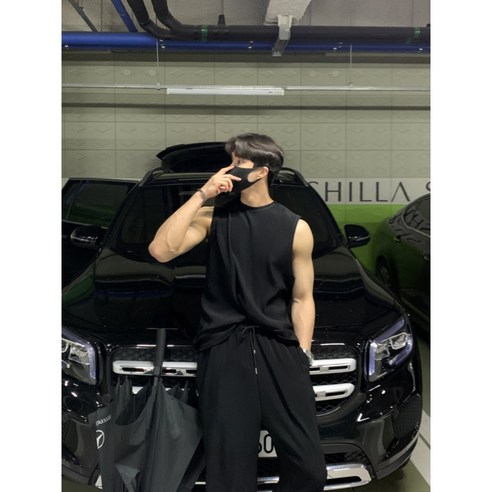 헬스와 스타일의 완벽한 조화: ANYOU 2장세트 나시+슬랙스