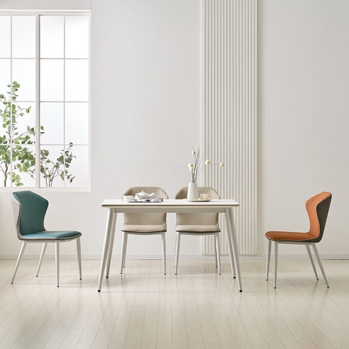 고급스럽고 내구성 있는 가정식탁을 위한 라라홈 샐리 세라믹 식탁 세트