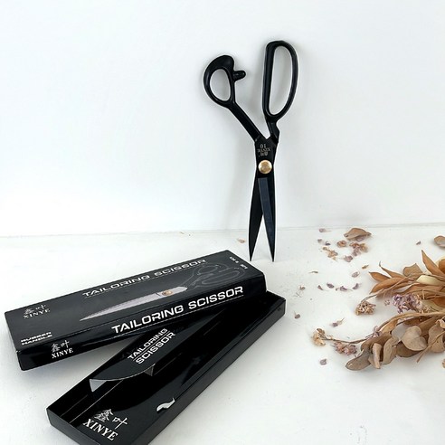 절삭력을 갖춘 손목 편한 프리미엄 재단 가위 리뷰 재단가위