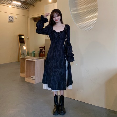 빅 사이즈 날씬한 원피스 여성 봄 넥 나염 블랙 스커트 디자인 소품