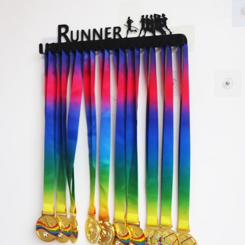 땀과 열정의 기록, 이방가치 러닝 마라톤 메달 거치대로 빛나는 순간을 영원히