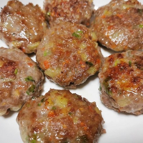 고맛탱의 풍성한 다양한 다짐육으로 고기 요리의 매력을 경험하세요