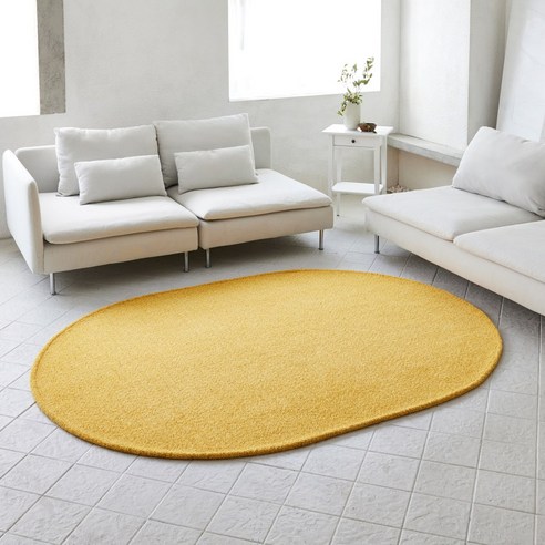 공간을 환하게 물들이는 워셔블 러그