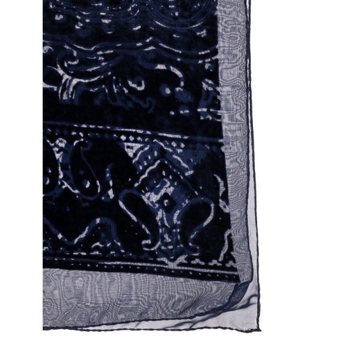 에트로 페이즐리 벨벳 스카프: 겨울 스타일의 품격을 더하다