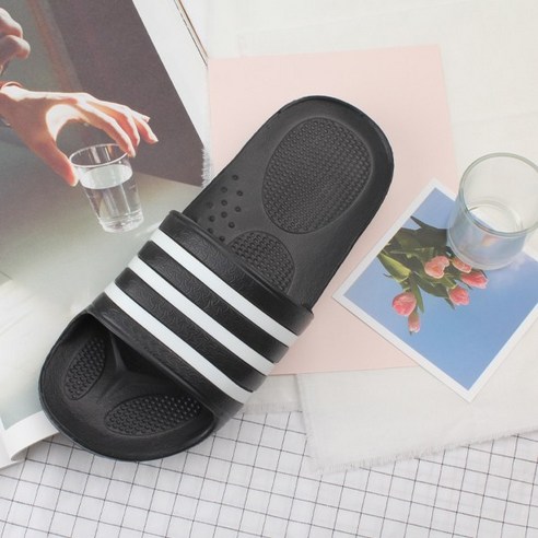 편안하고 세련된 여름 신발을 찾고 계시다면 선업 튜닝 EVA 삼선 슬리퍼를 선택하세요.