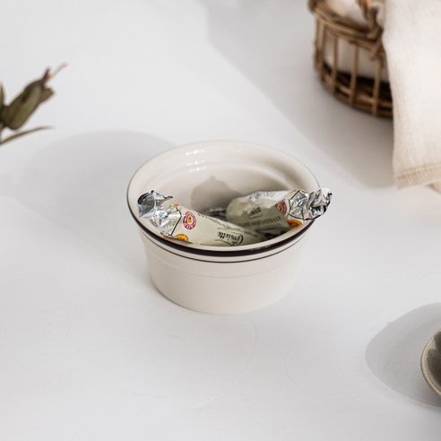 브라운의 깊이, 10cm의 완벽한 아름다움 - 시라쿠스 뉴욕 요거트 디저트 볼