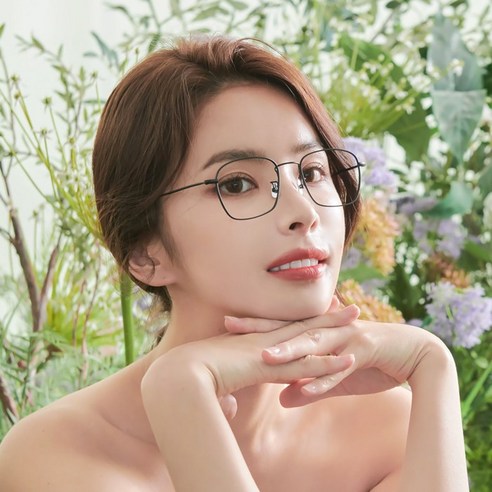 멜라크메 국산 티타늄 베타티타늄 가벼운 7g 슬림 사각 안경테 자외선 블루라이트 차단 렌즈 안경