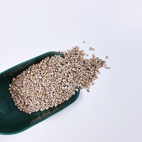 섬세한 손길로 가꾸는 생명의 터전, 거목산업사 세척마사토 소립