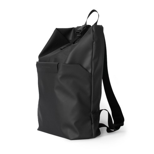 도시적 모험을 위한 편안하고 세련된 트래블 백팩