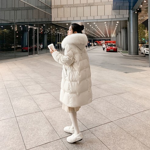 smy자켓 두꺼운 중간 길이 여성 겨울 새로운 한국어 스타일 이스트 게이트 슬리밍 우아한 큰 모피 칼라 파커 뜨거운