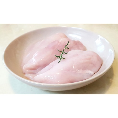 국내산 생 닭가슴살로 건강한 식단을 비축하세요