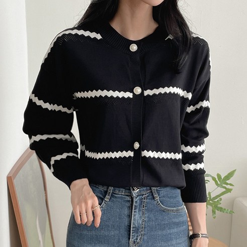 [오버나인] 여성 진주 단추 단가라 스카시 가디건: 봄/가을철의 세련되고 다재다능한 아이템
