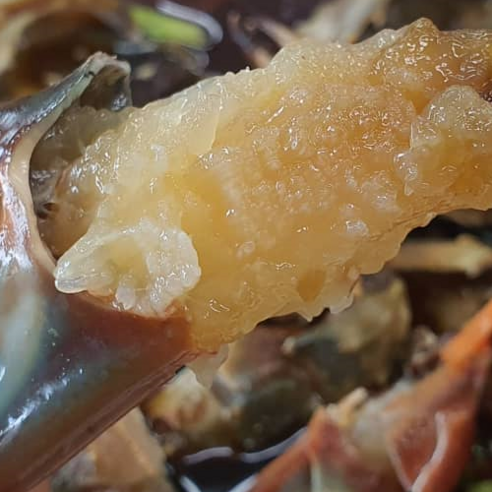 국내산 최고급 진도 돌게로 정성스럽게 담근 프리미엄 돌게 간장게장