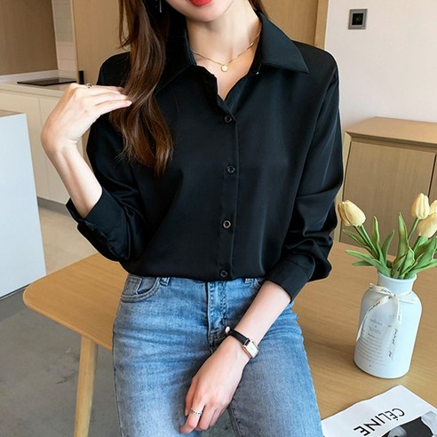 세련되고 실용적인 코코라벨라 링클프리 베이직 블라우스