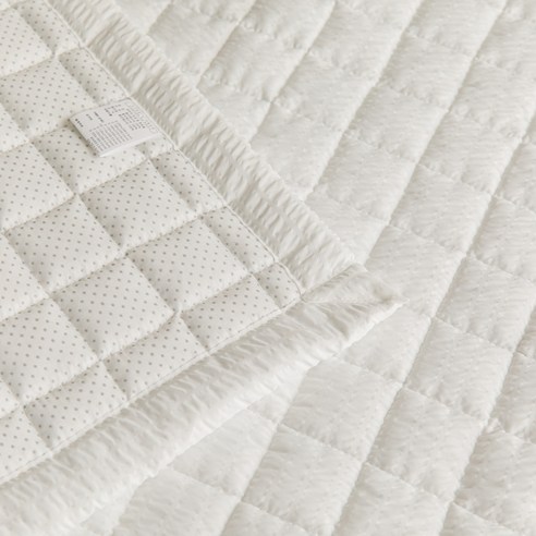 시어서커 침대패드 하나로 열대야 극복하고 꿀잠 예약!