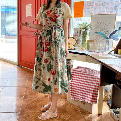 일상을 예술로 물들이는 프리마 롱 앞치마