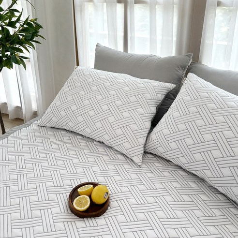 시원하고 편안한 여름 수면을 위한 루시드슬립 딥아이스 냉감 여름 침대 패드