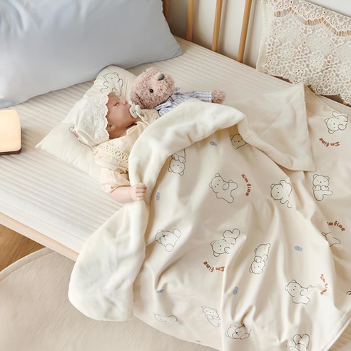 쁘리엘르 유아용 에디 극세사 양면 블랭킷, 따뜻함과 포근함의 완벽한 조화 양면블랭킷아기이불