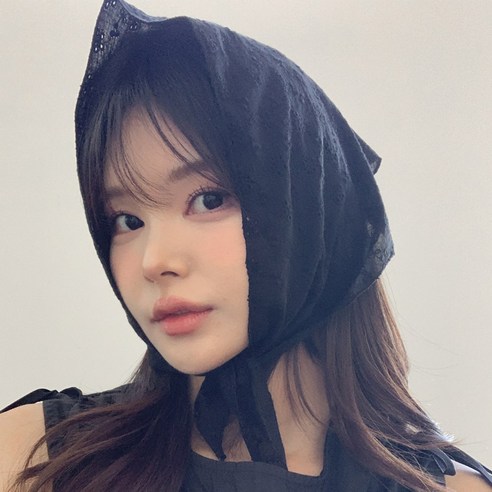 블루씨티 펀칭 코튼 플라워 꽃 삼각 스카프 헤어 두건