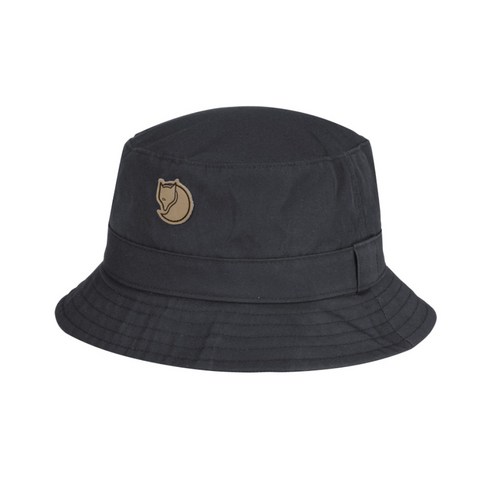 여름 햇볕 아래, 스타일과 쾌적함을 동시에!