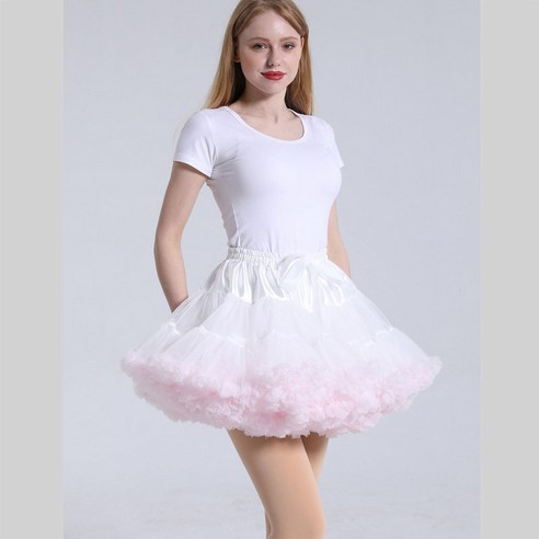 오드온 튜튜와 함께 빛나는 당신의 발레 순간을 만들어보세요.