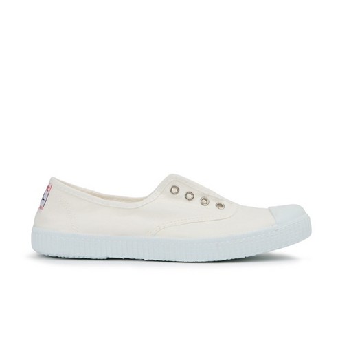 편안함과 스타일을 모두 잡은 데일리 씨엔타 스니커즈