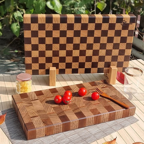 캠핑의 품격을 높이는 프리미엄 엔드그레인 도마