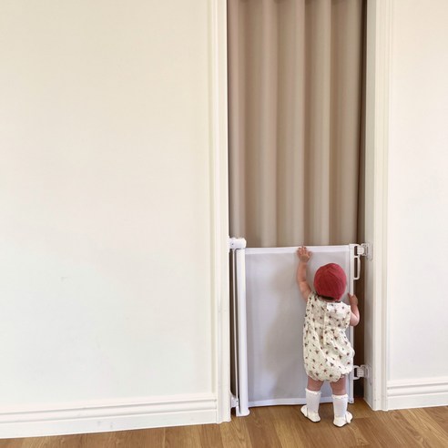 좁은 공간도 OK! 어뜌 안전문으로 우리 아이 안전 지키세요!