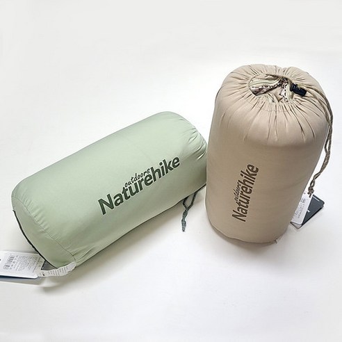 아웃도어 활동에 최적화된 경량 침낭