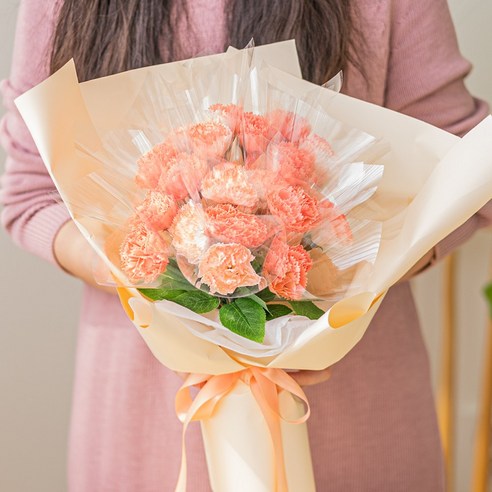 달콤한 향기로 사랑을 전하는 돈꽃다발 비누