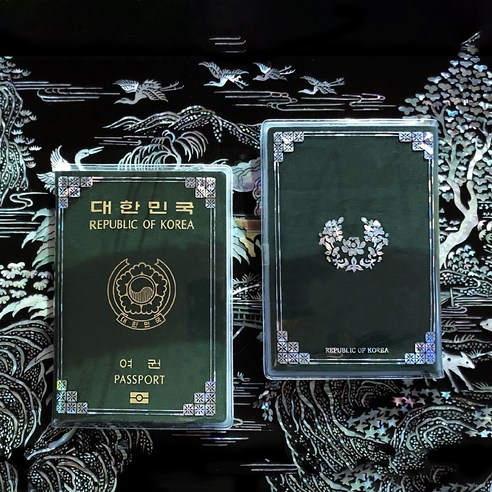 여행의 품격을 더하는 소해산 자개 투명 여권 케이스 & 네임택