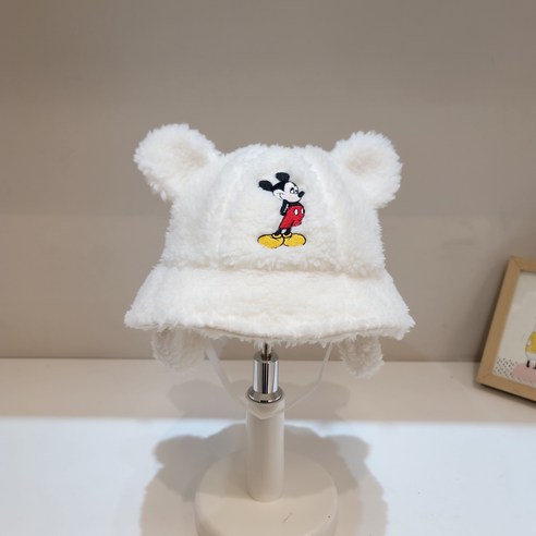 사랑스러움과 따스함을 선사하는 겨울철 필수템